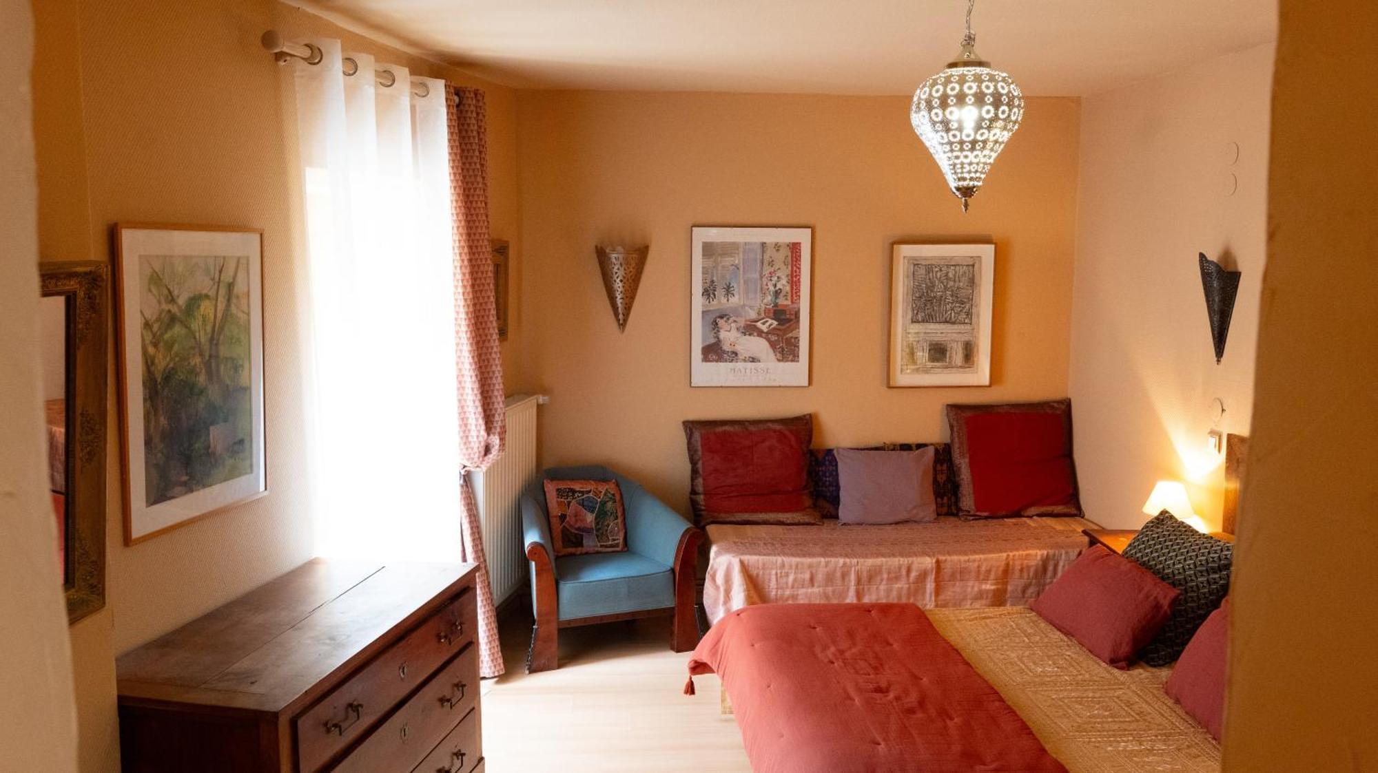 Le Rockastel Bed & Breakfast Le Caylar Exterior photo